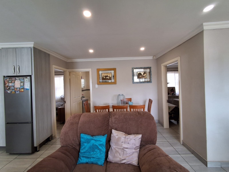 3 Bedroom Property for Sale in Nahoon Valley Park Eastern Cape